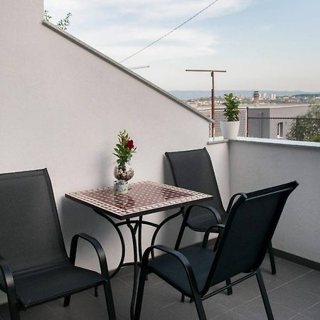 Apartment Bruna Solin Luaran gambar